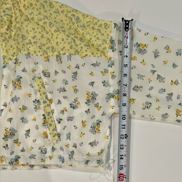 Aeropostale Windbreaker Cropped Zip Up Drawstring Waist White Yellow XL - Picture 10 of 15